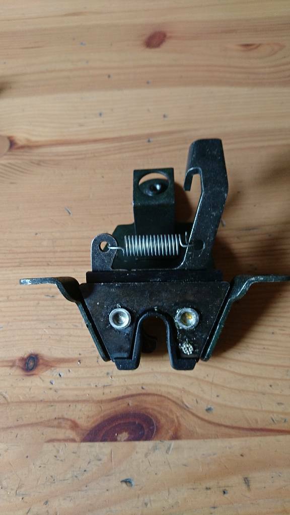 Ford Escort MK3 Heckklappe Schloß neu original