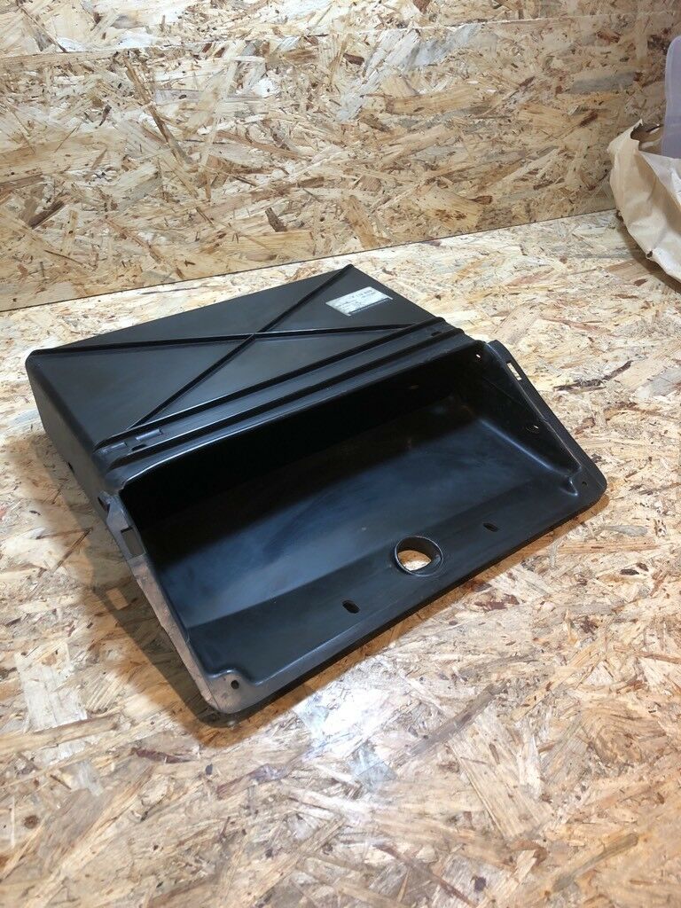 Opel Manta A Handschuhfach Box Kasten NEU Original GM