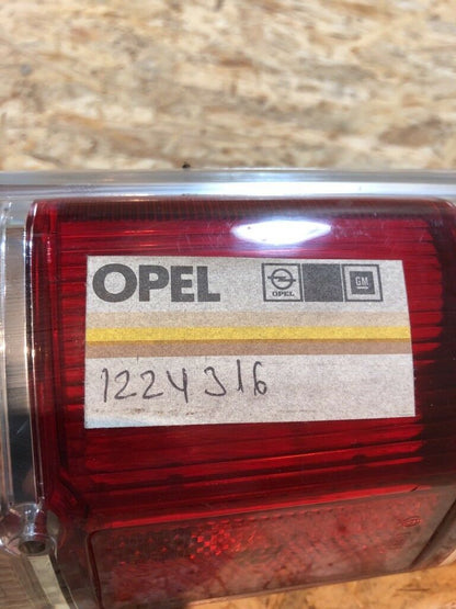 Opel Kadett A Caravan Rücklicht Glas links neu original GM