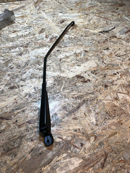 Opel Ascona C CC Wischer arm Hinter NEU Original GM