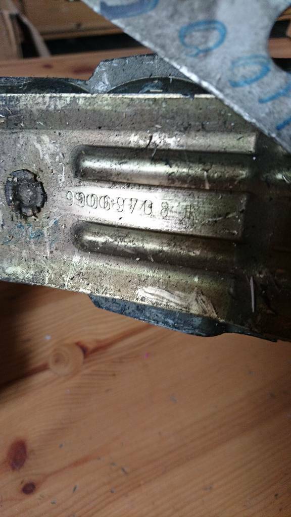 Kadett D Fensterheber vorne Rechts original GM Opel NEU