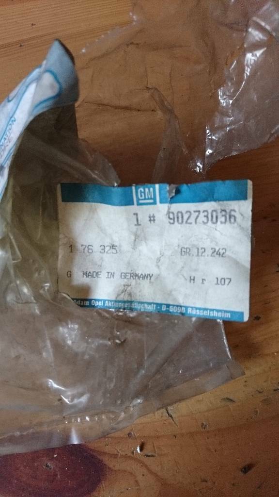 Opel Youngtimer Oldtimer Schließzylinder Heckklappe 90273036