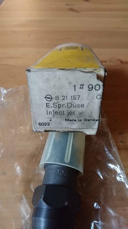 Original GM Opel Einspritzdüse Kadett D E Ascona C Neu