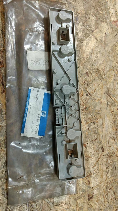 Original GM Opel Rekord E Rückleuchte Kontaktplatte links NEU