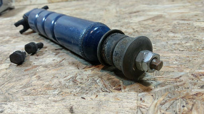 Original GM Opel Stoßdämpfer Commodore Rekord Neu