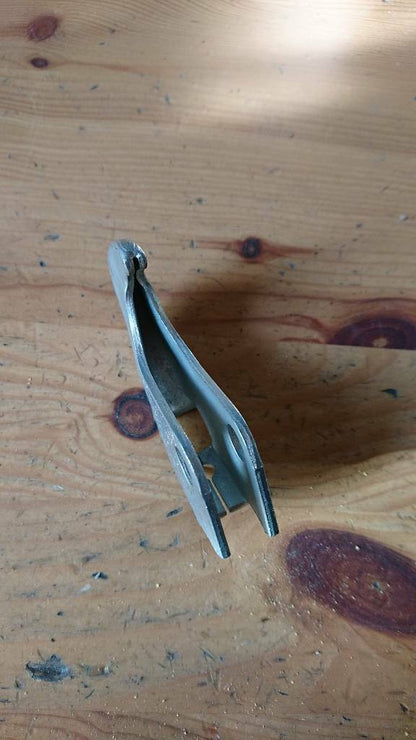 Opel Youngtimer Oldtimer Fanghaken neu original 166437