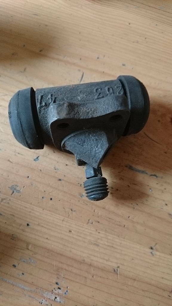 Commodore B Blitz Radbremszylinder original Opel NEU