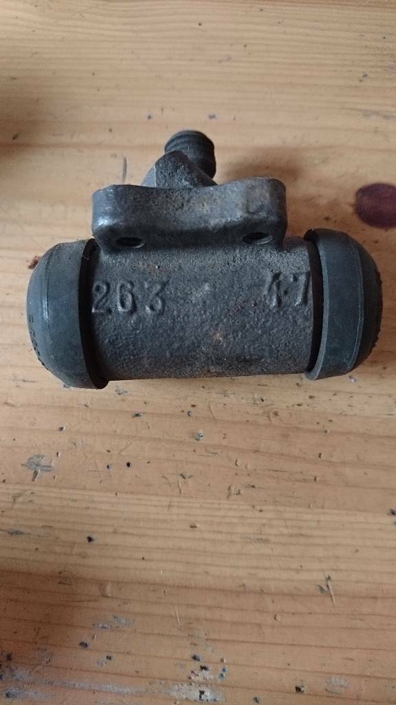 Commodore B Blitz Radbremszylinder original Opel NEU