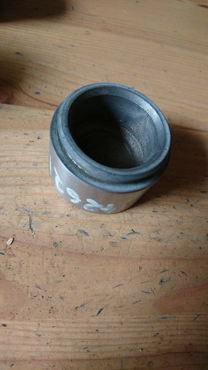 Opel Youngtimer Oldtimer Bremskolben neu original 542621