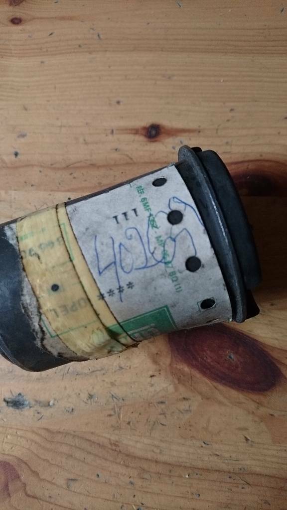 Opel Youngtimer Oldtimer Lager Buchse neu original GM 90092641