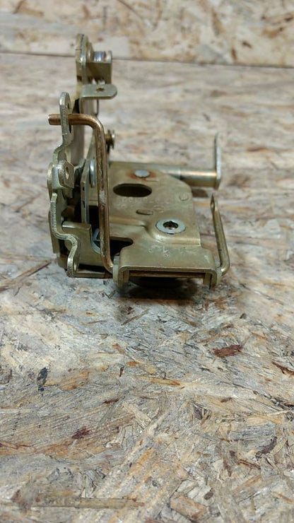 Original GM Opel Oldtimer Türschloss Modell? 134135 NEU