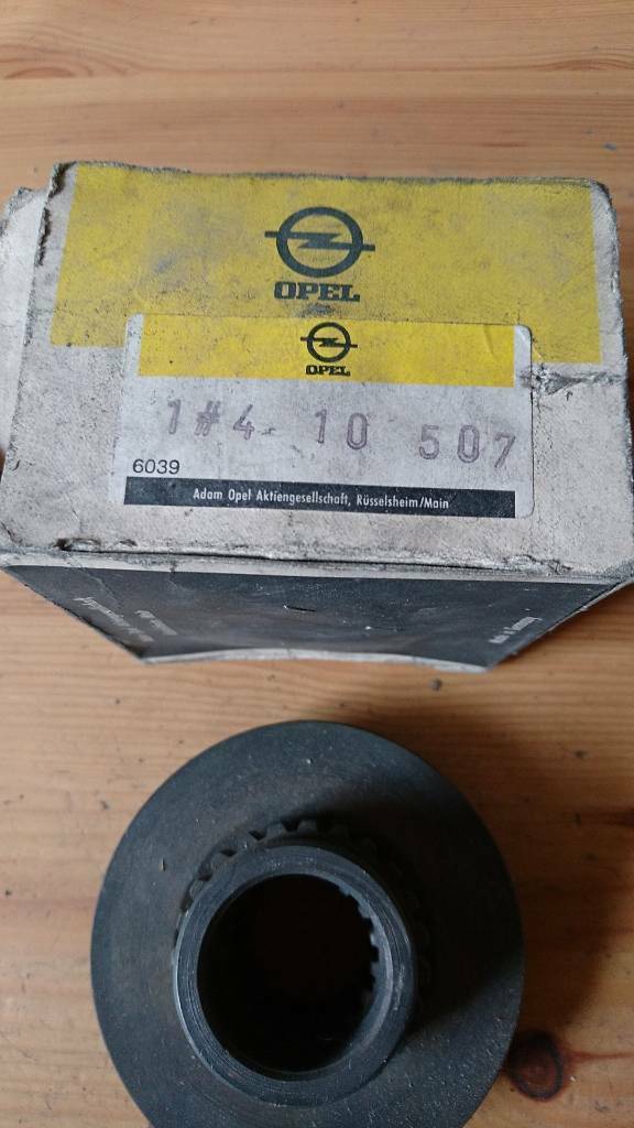 Opel Youngtimer Oldtimer Kegelrad neu original 410507