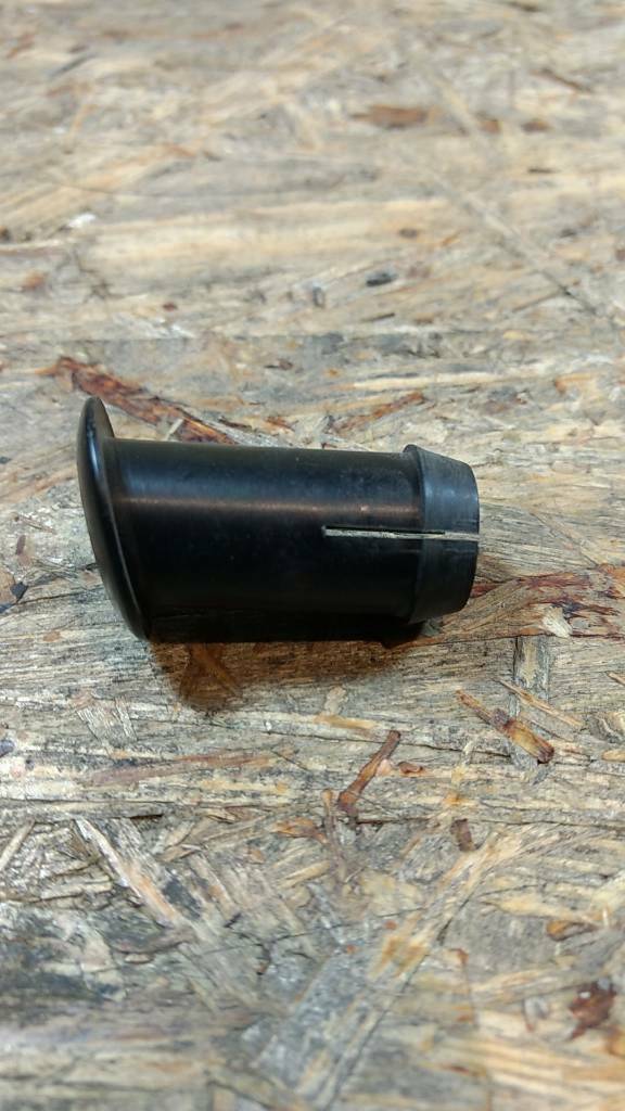 Original GM Opel Oldtimer Kopfstützenhülsen Modell? 1746591 NEU