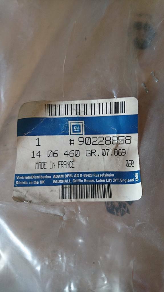 Vectra A Stoßstangen Halter links neu original GM