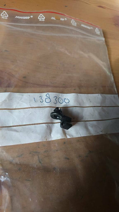 Opel Youngtimer Oldtimer Clip Klammer Halter Kabel neu 138300