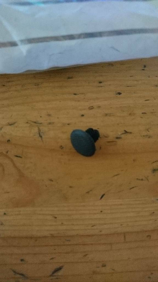 Opel Youngtimer Oldtimer Abdeckung Clip neu original 2344879