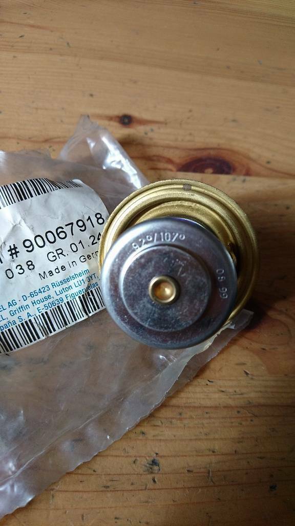 Opel Youngtimer Oldtimer Thermostat 92C° neu original GM