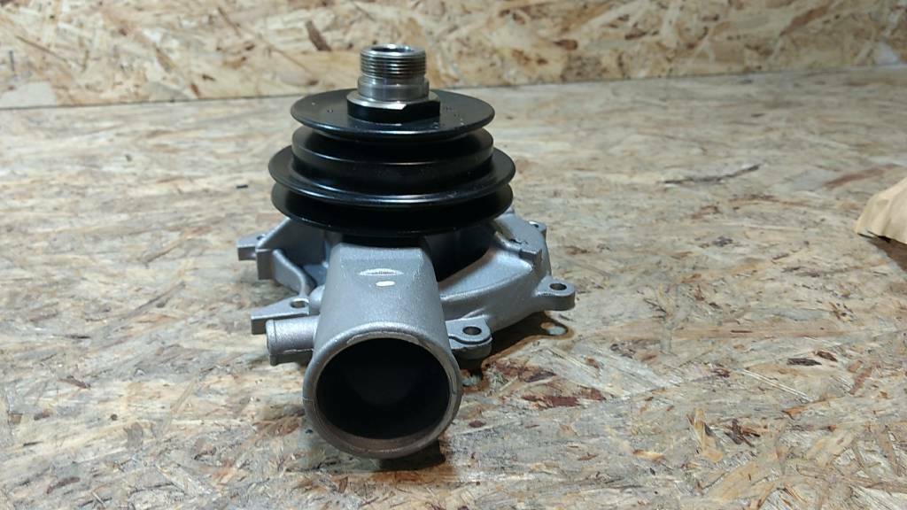 Ascona C Kadett D E 1.6D Wasserpumpe original GM Opel NEU