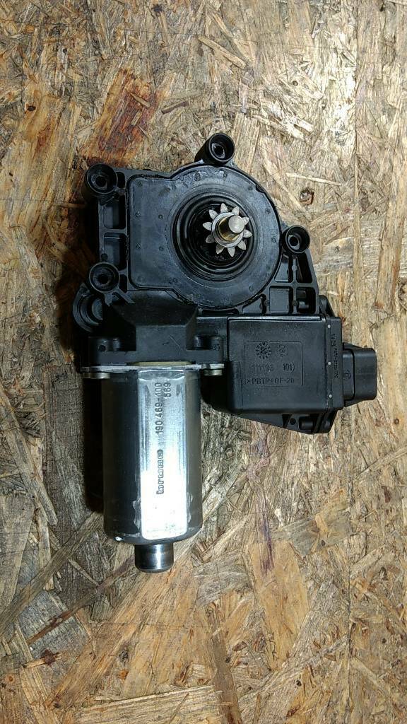 Original GM Opel Tigra A Fenstermotor links NEU