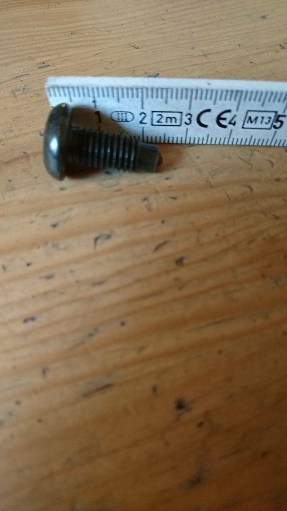 Opel Omega B Schraube Sitzbefestigung neu original GM