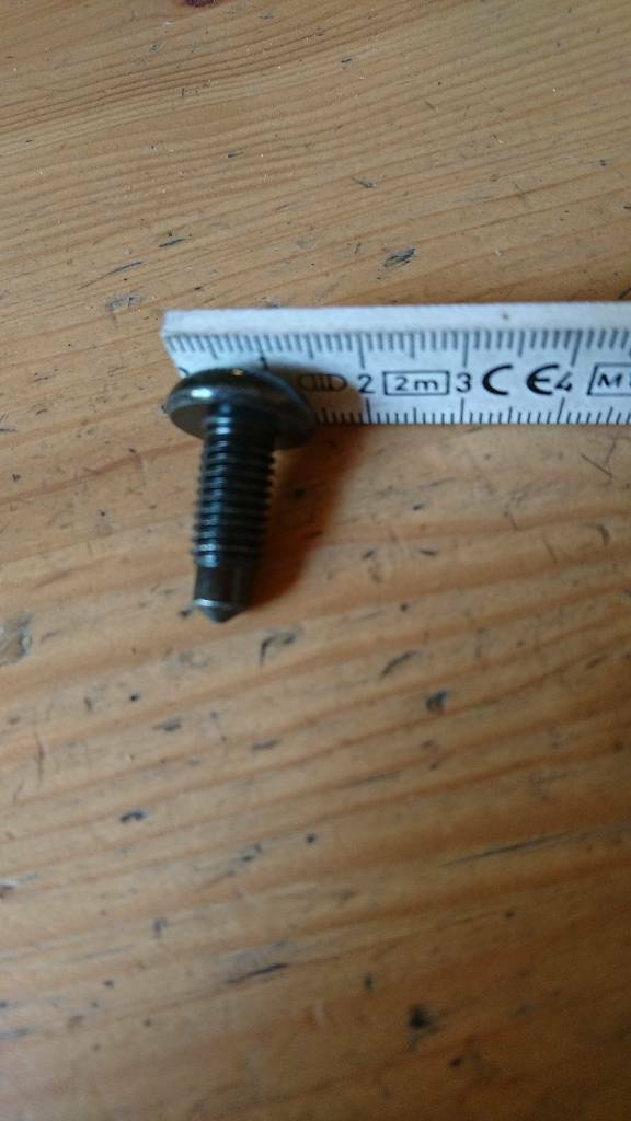 Opel Omega B Schraube Sitzbefestigung neu original GM