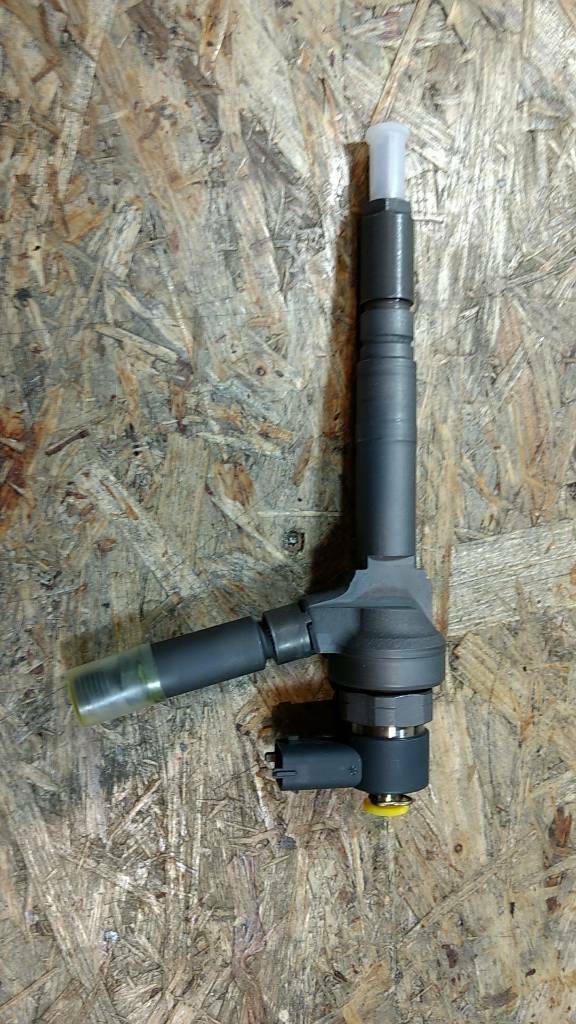 Original GM Opel Astra G Einspritzdüse Injektor NEU