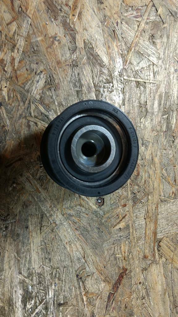 Original Opel Umlenkrolle Zahnriemen Astra F 1.7 Astra G1.7 NEU