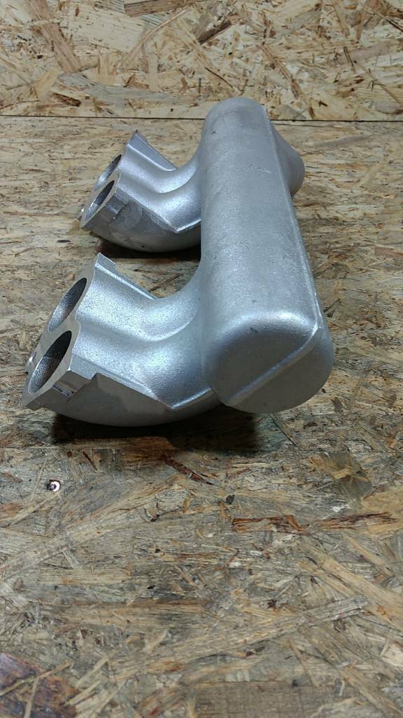 Original GM Opel Omega A Krümmer NEU
