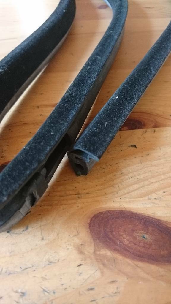 Omega A Senator B Dichtung Fenster vorne rechts Neu Original GM