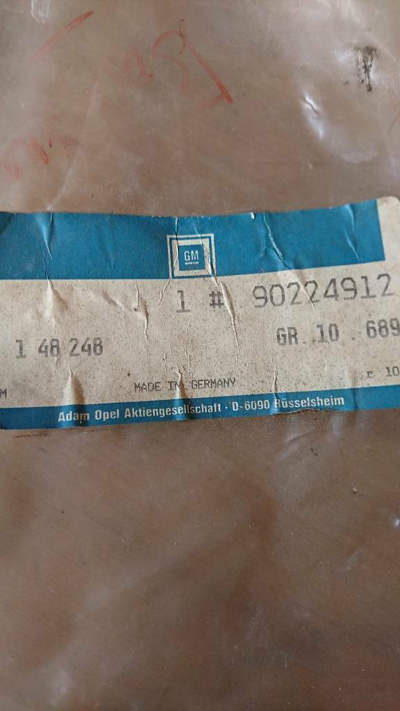 Omega A Fenster Dichtung vorne oben rechts Neu Original GM
