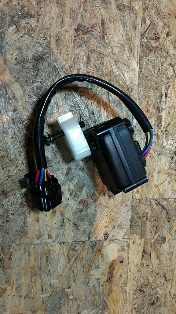 Opel Monterey Scheinwerfer Stellmotor neu Original GM