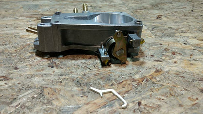 Original GM Opel Astra F 2.0 C20XE Drosselkappenstutzen NEU