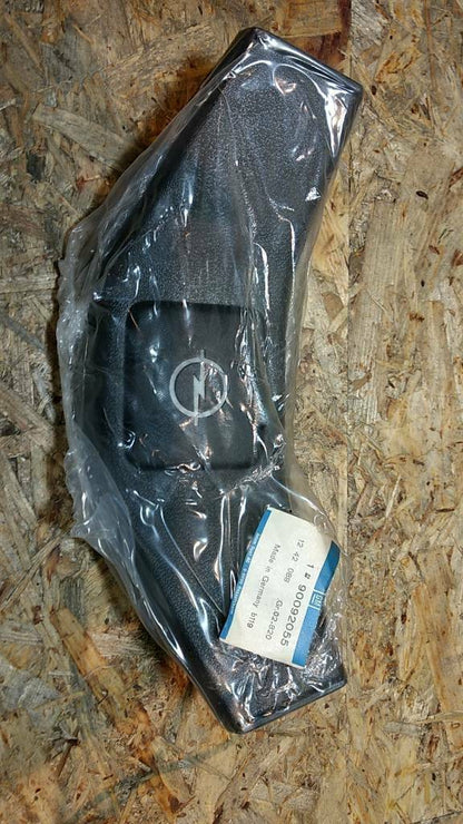 Original GM Opel Lenkradabdeckung / Hupenknopf Kadett D neu