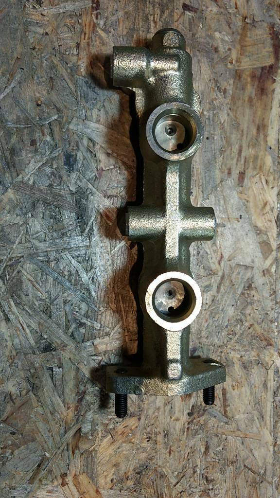 Original GM Opel Kadett D Hauptbremszylinder NEU