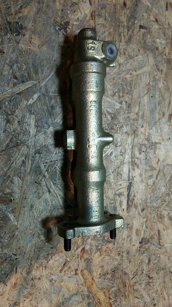 Original GM Opel Kadett D Hauptbremszylinder NEU