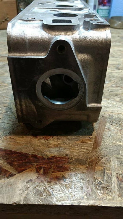 Original GM Opel Kadett E Zylinderkopf  C16LZ NEU
