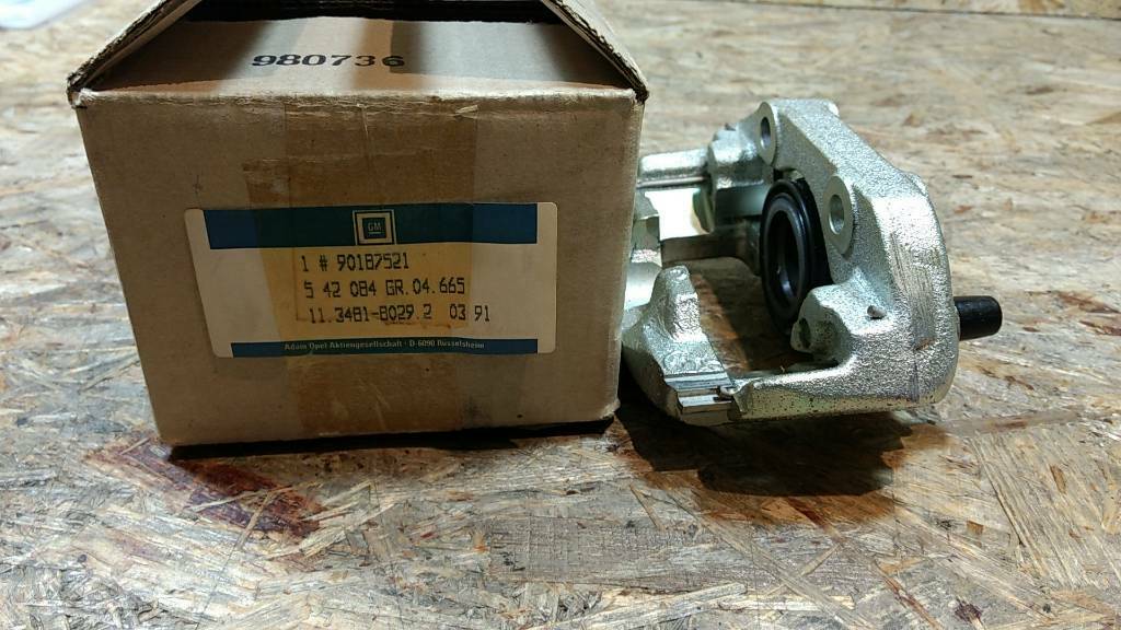 Original GM Opel Kadett E CC 2.0SSi 16V Bremszange NEU