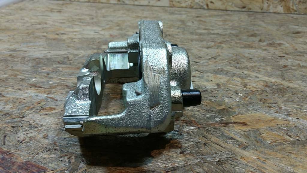Original GM Opel Kadett E CC 2.0SSi 16V Bremszange NEU