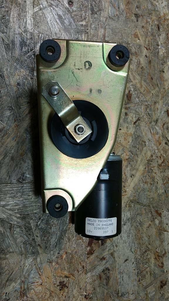 Original GM Opel Kadett D Wischermotor hinten NEU
