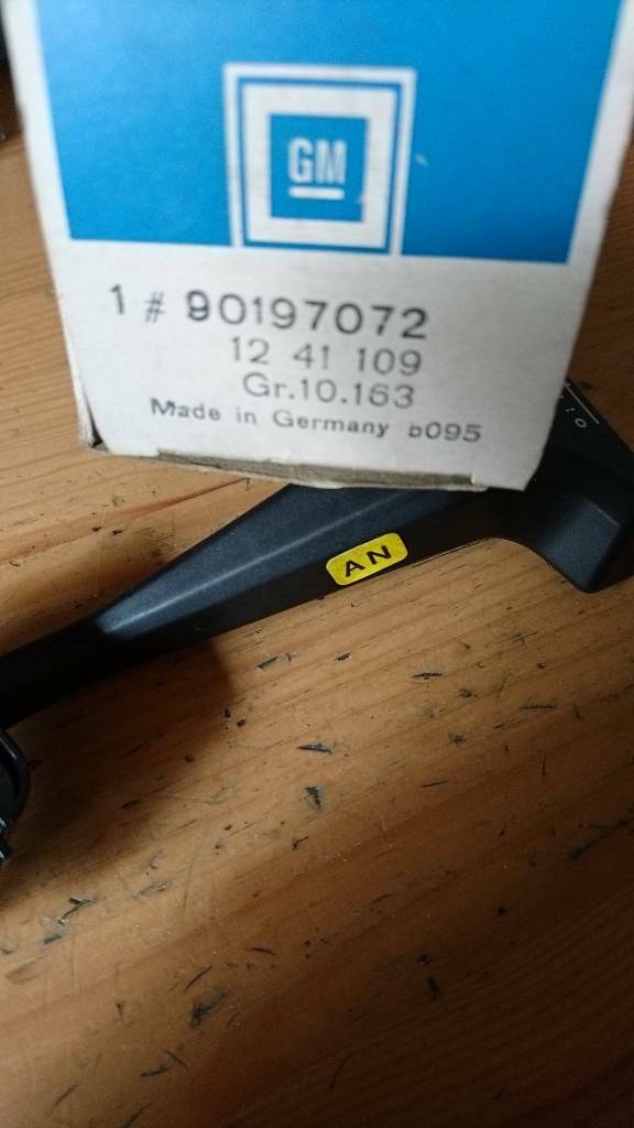 Kadett E Lenkstockschalter Scheibenwischer neu original GM