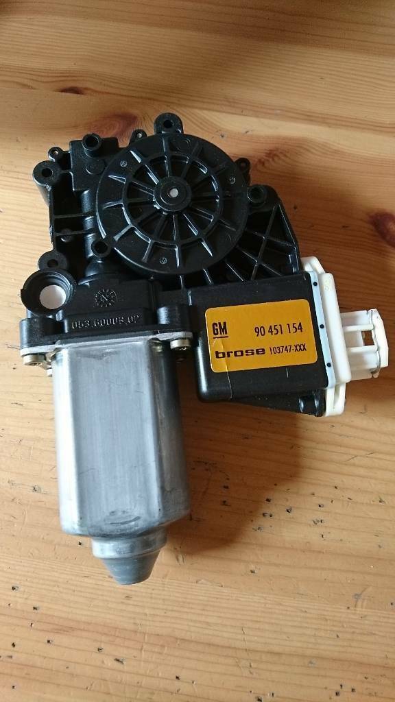 Astra F Fensterheber Motor vorne rechts Neu Original GM