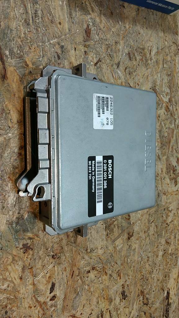 Original GM Opel Omega B 2.5TD Motorsteuergerät NEU