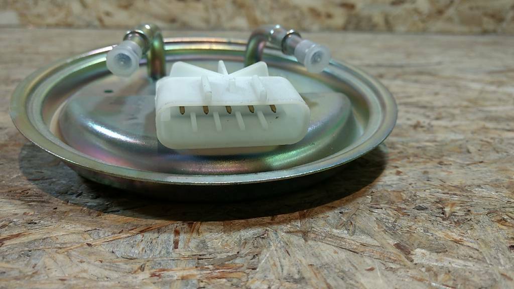 Original GM Opel Vectra B 1.8 Verschlussdeckel Kraftstoffpumpe NEU