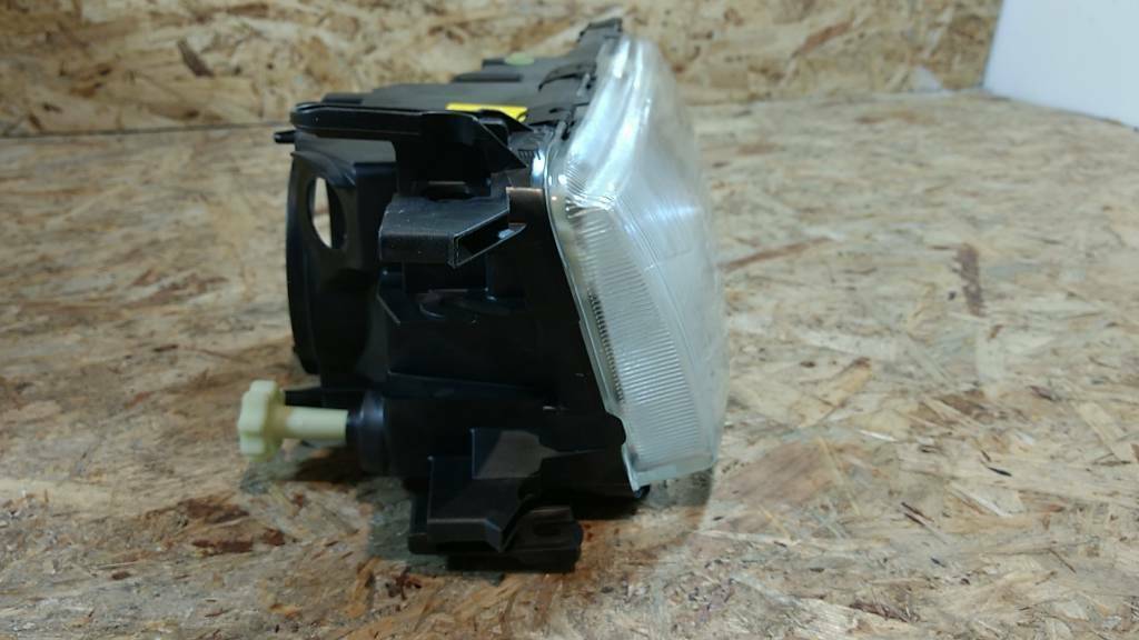 Original GM Opel H4 Scheinwerfer rechts Vectra A NEU