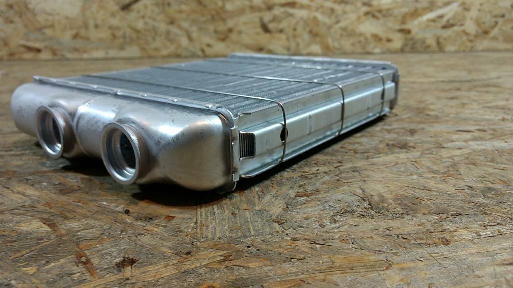 Original GM Opel Astra H Caravan Wärmetauscher NEU