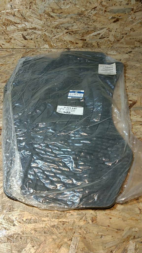Original GM Opel Zafira A Gummi-Fußmatten NEU