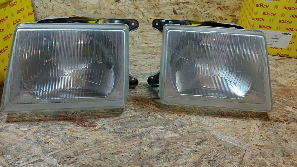 Original Opel Scheinwerfer-Set / Scheinwerfer Kadett D NEU