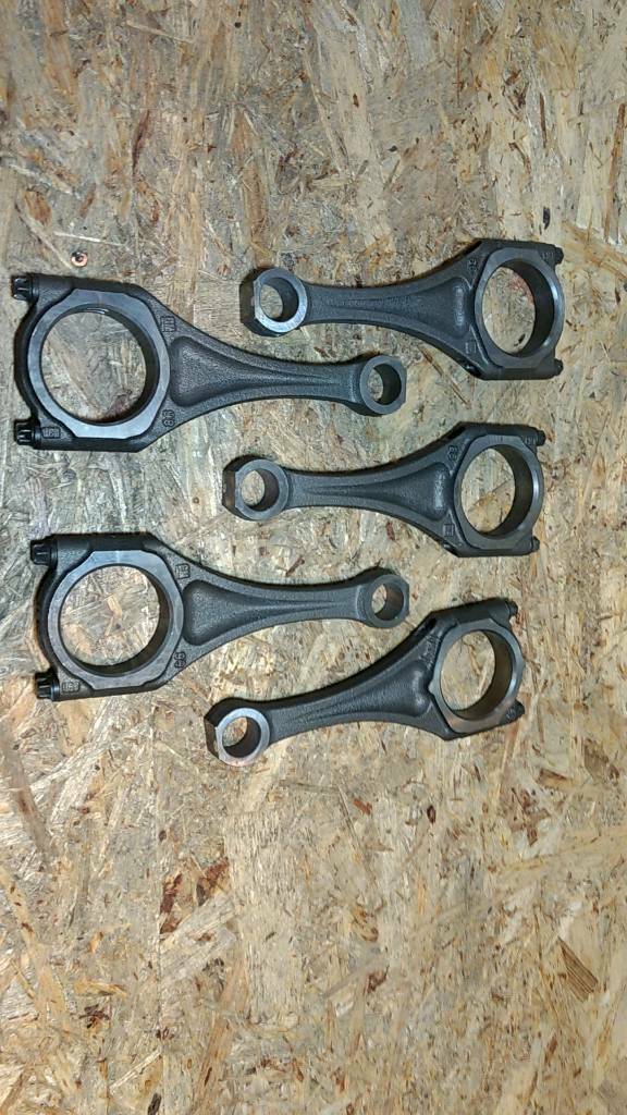 Original GM Opel Omega B Pleuelstangen NEU