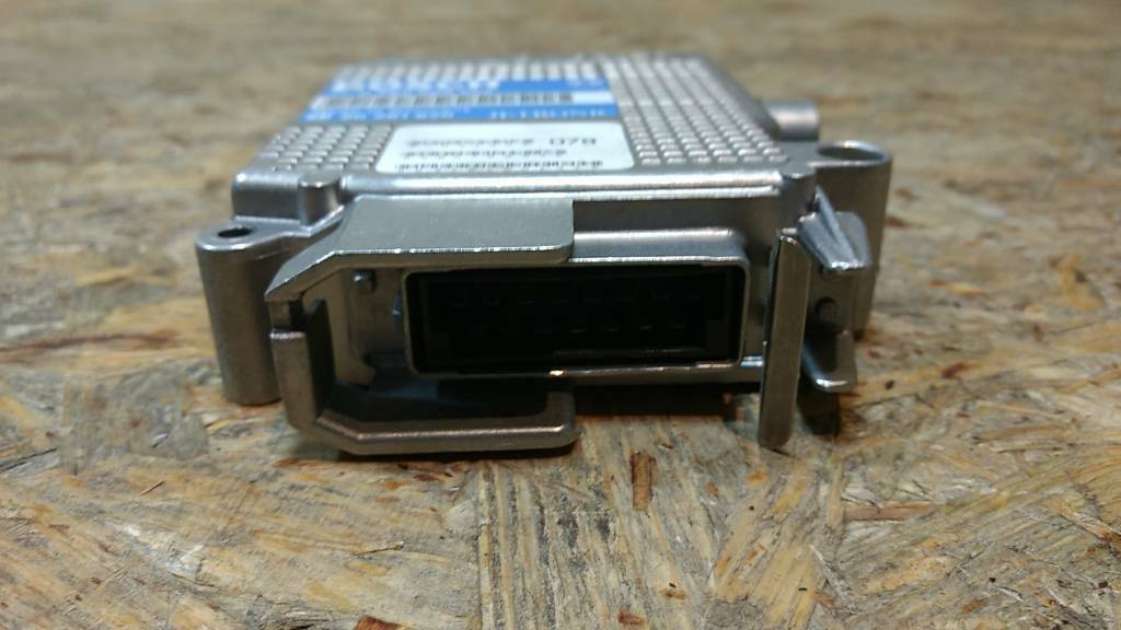 Original GM Opel Ascona C Steuergerät Kraftstoffeinspritzung NEU