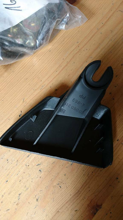 Original GM Opel Rekord E1 Abschlusskappe vorne links neu